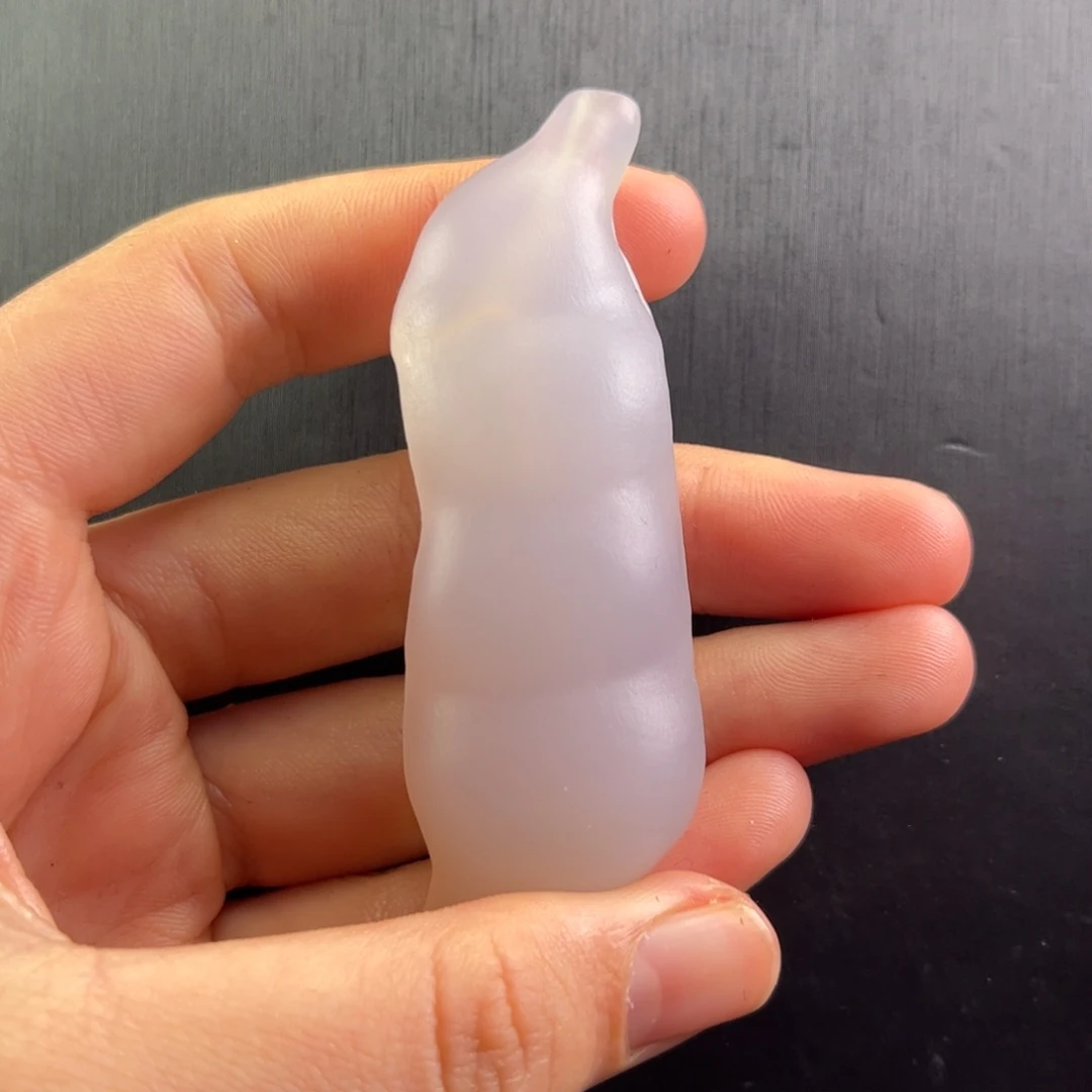 石英质玉木化挂件未镶嵌石*语