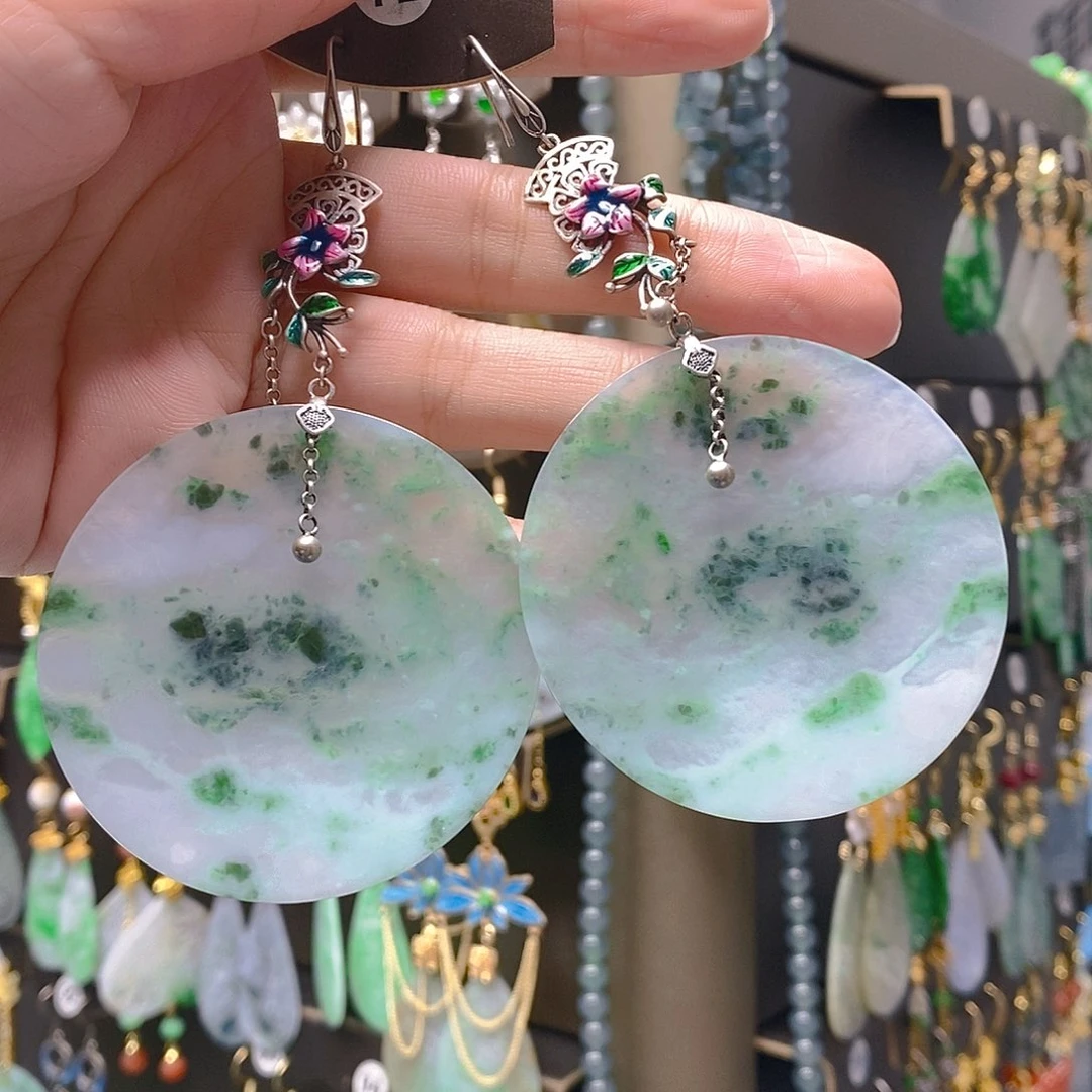 未镶嵌翡翠耳饰翡翠