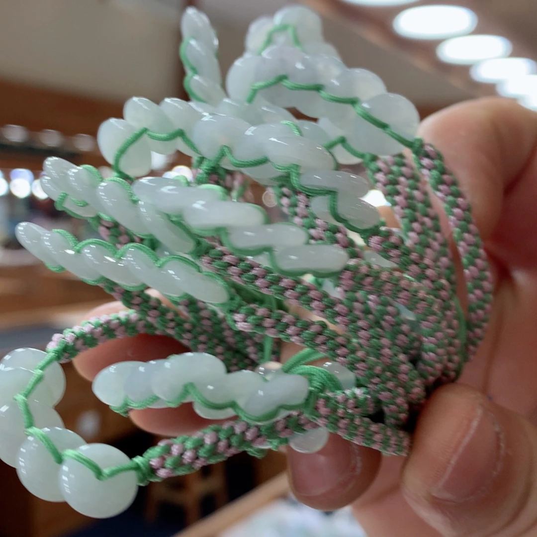 未镶嵌手链翡翠多样性发一