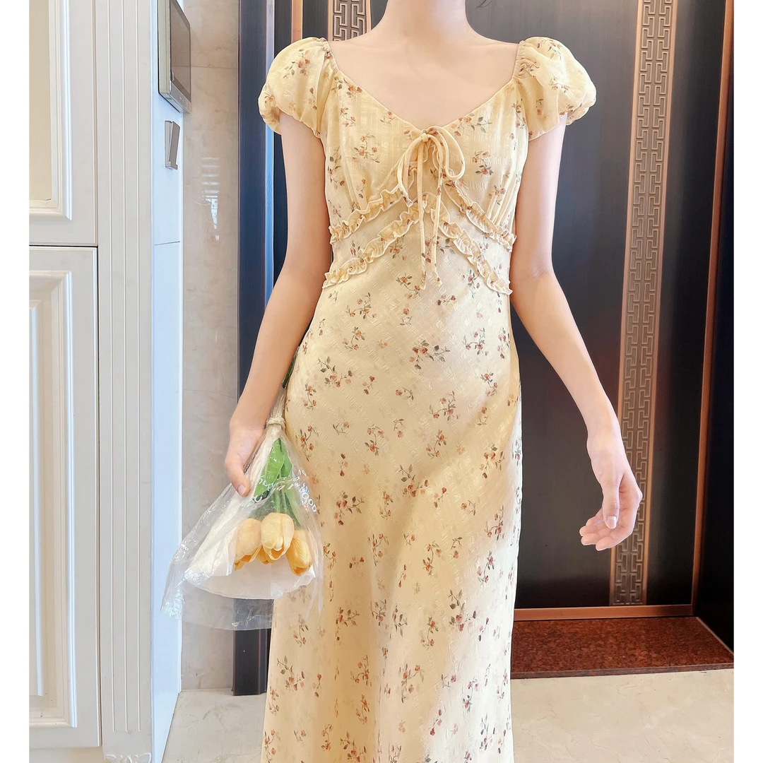 AiLin陈艾林温柔风碎花连衣裙2025年夏新款收腰显瘦A字裙拼接短袖