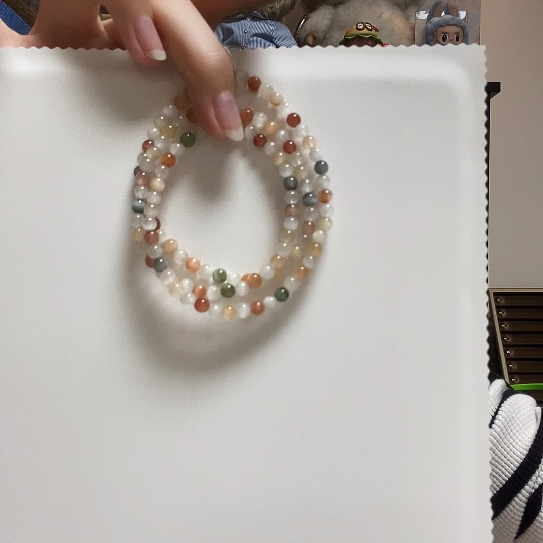 水晶未镶嵌手串简单