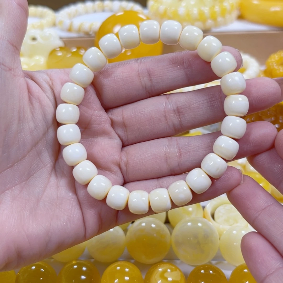 *****未镶嵌颈饰琥珀天然蜜蜡