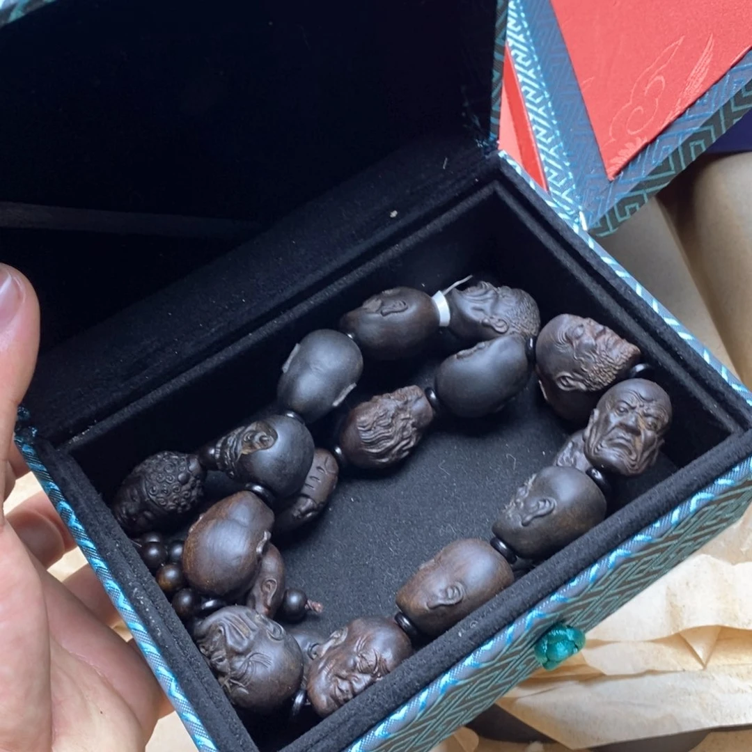 大叶紫檀（黑酸枝木类）