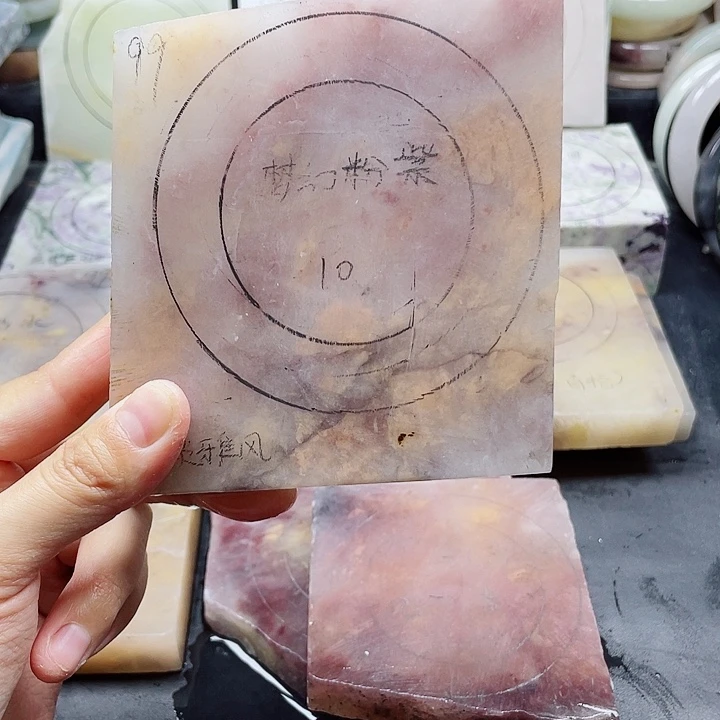 未镶嵌手镯石英质玉定制