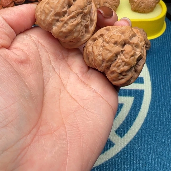 桃核吊坠文玩核桃蛤蟆头