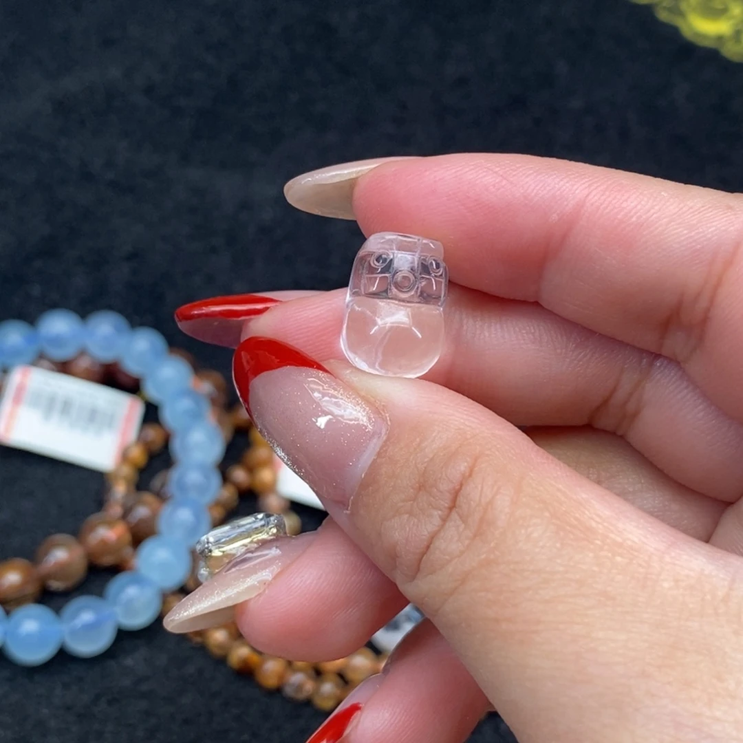 水晶手串未镶嵌手串