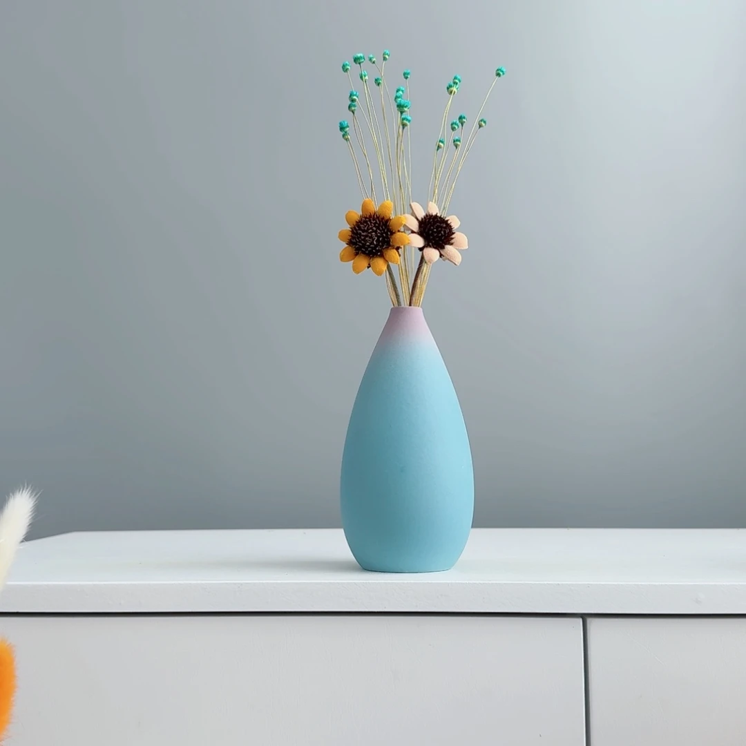 摆件陶瓷小花瓶含花总高约20-30cm