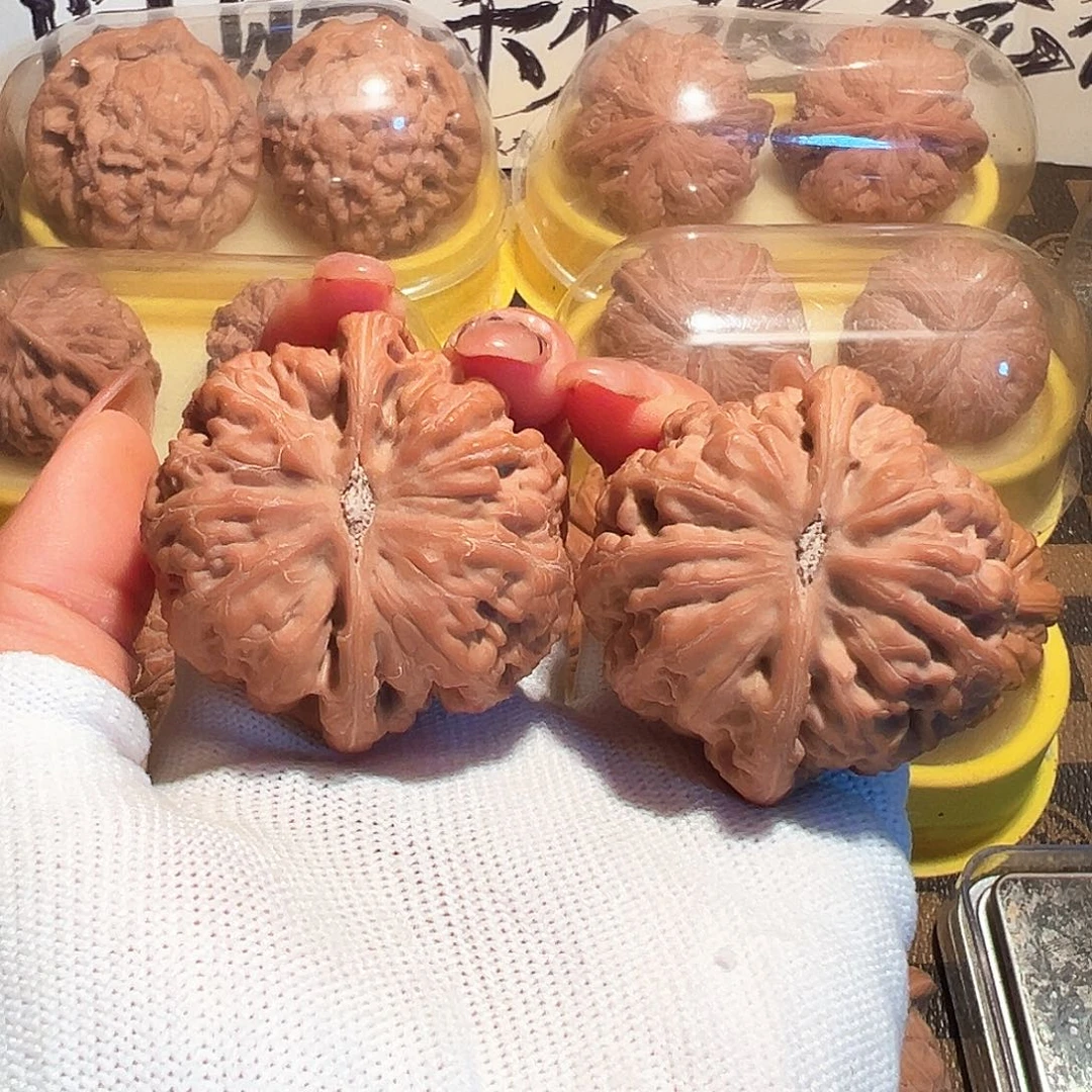 S***Q吊坠桃核46全品大粗筋