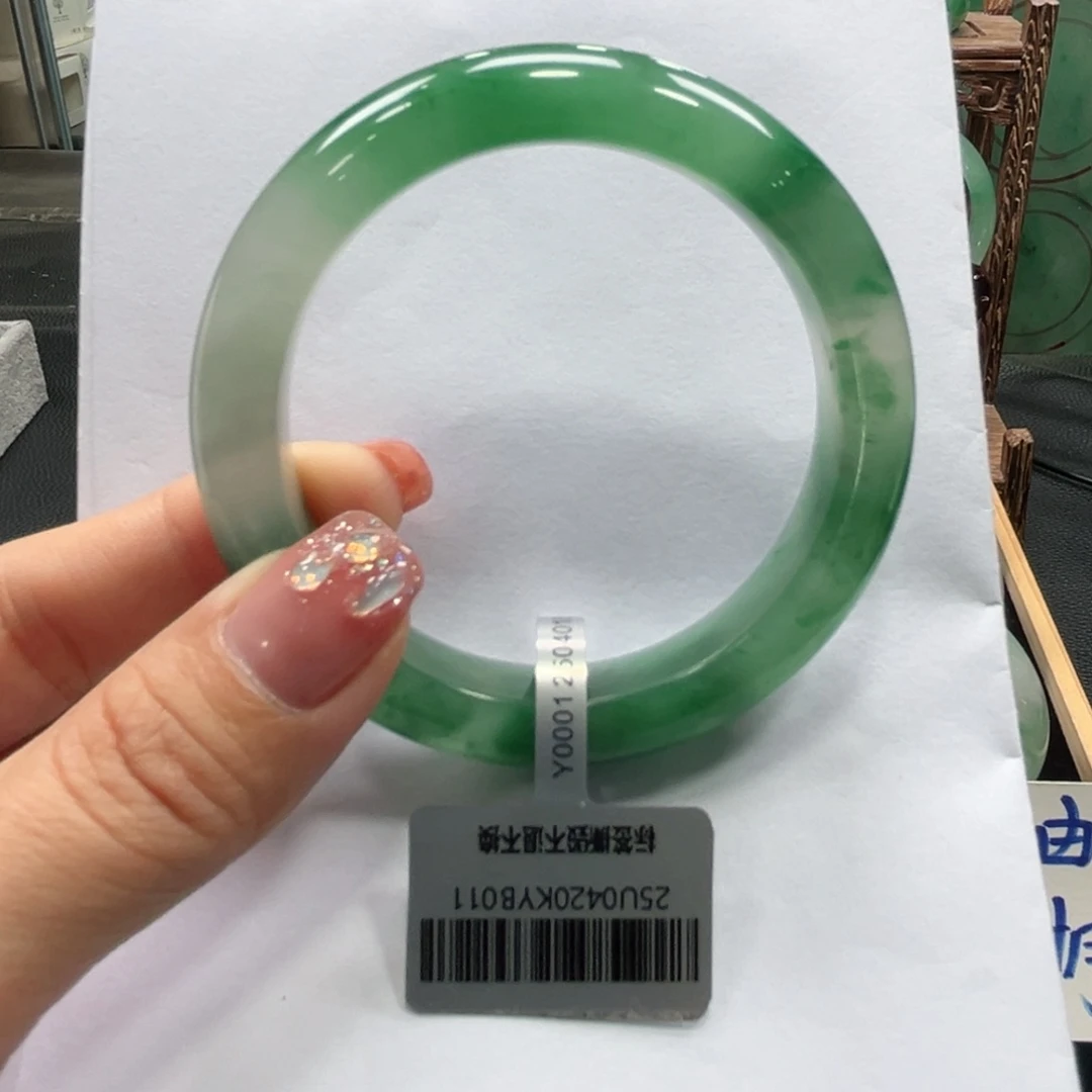 石英质玉手镯未镶嵌➕冰冰55