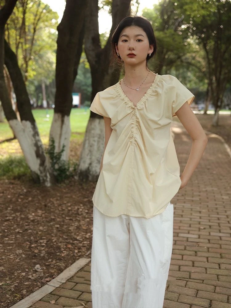 杰瑞【芭莎情话】细腻肌理棉感褶皱V领小飞袖上衣夏季宽松显瘦小衫
