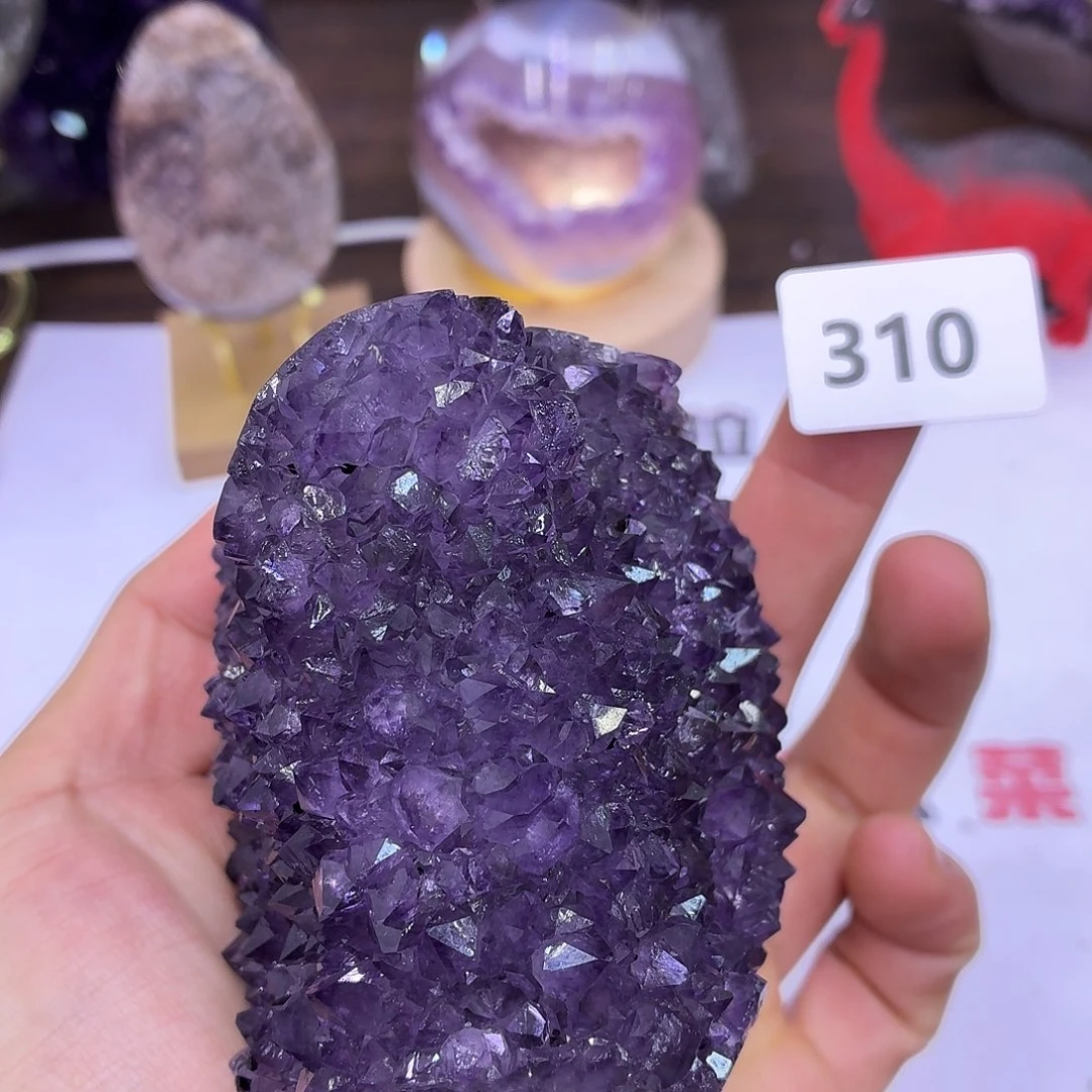 紫晶未镶嵌大型摆件（非配饰）