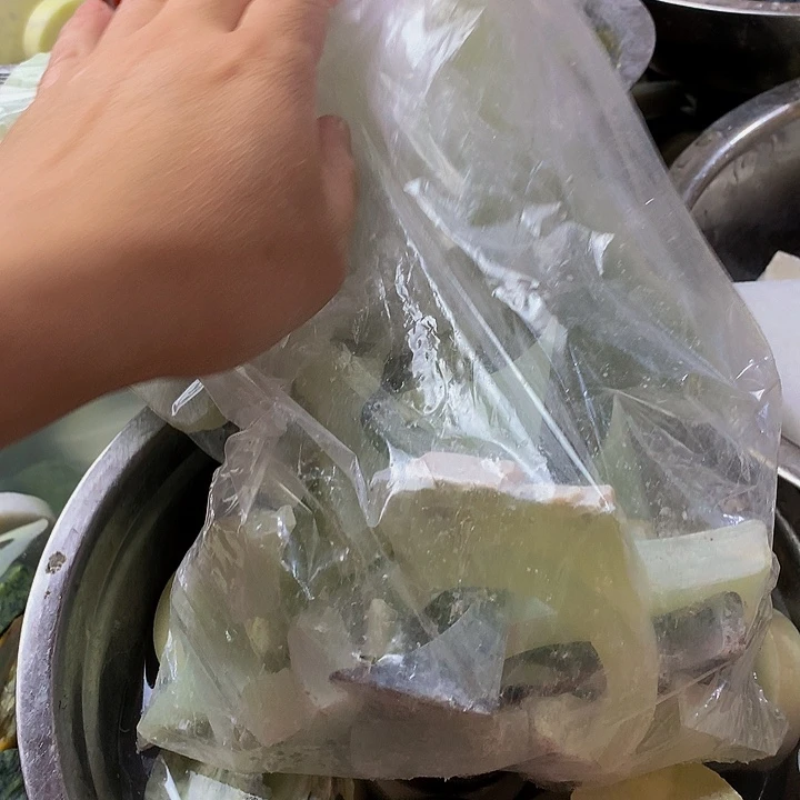 蛇纹石玉未镶嵌珠宝半成品A****r