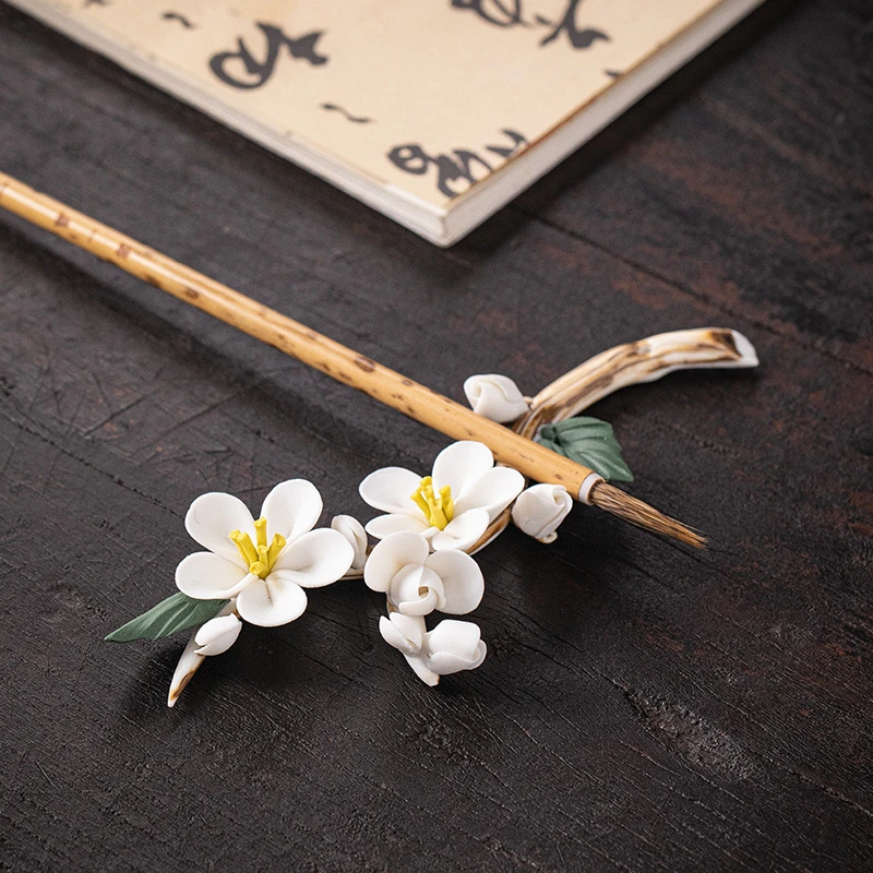 手工梅花陶瓷毛笔架笔搁茶宠插香高颜值小装饰品文房四宝桌面摆件