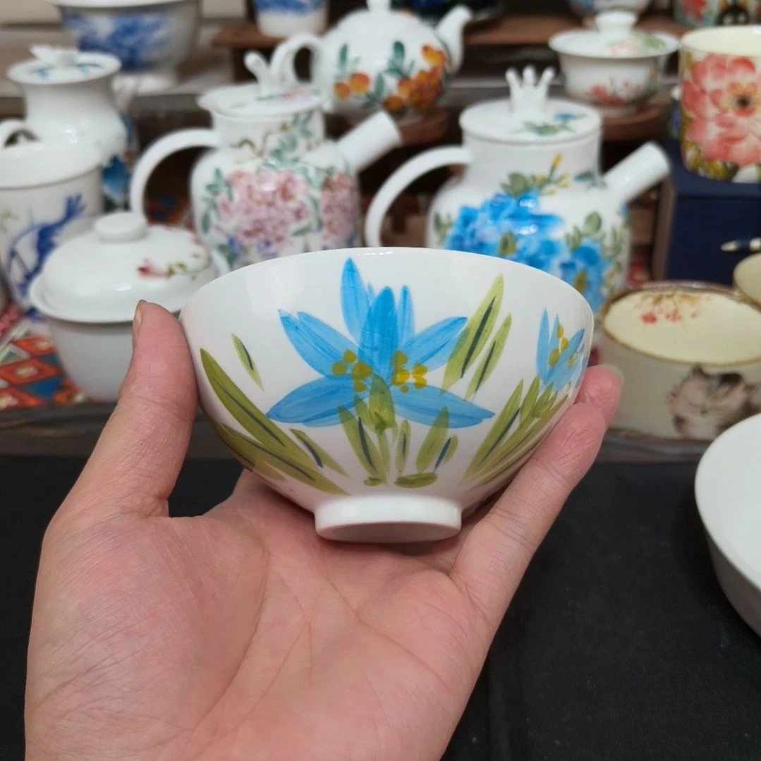 摆件景德镇手工手绘高温瓷器