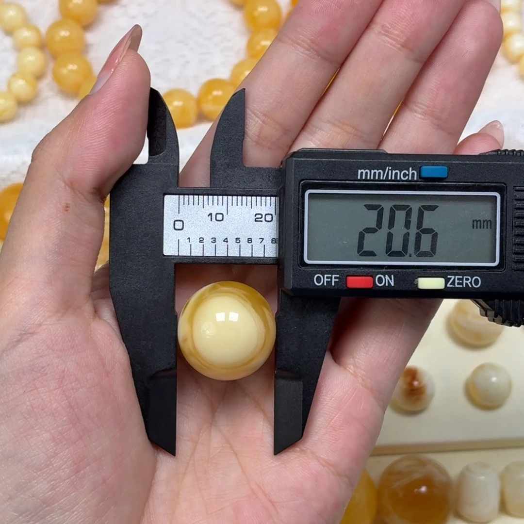 琥珀未镶嵌颈饰俄料浓蜡溶洞眼睛单珠20mm