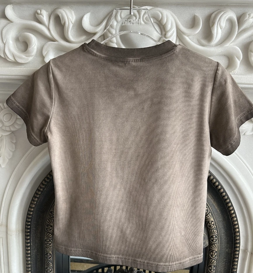 包嫂-【W010咖啡色小可爱】2025年春款新衣立体刺绣清新简约款