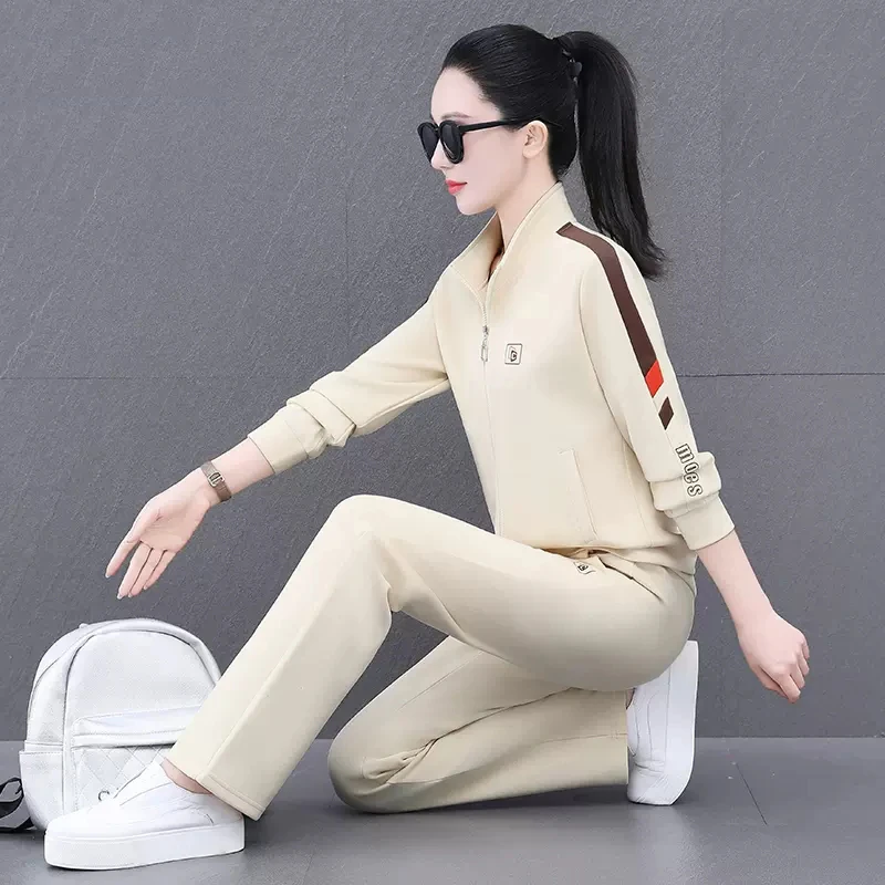 年轻妈妈装春秋装运动套装高端新款中年女装外套撞色休闲三件套潮