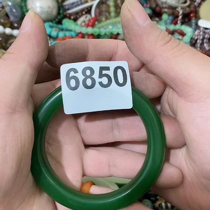 柠***前后两个月的时间里我都6850