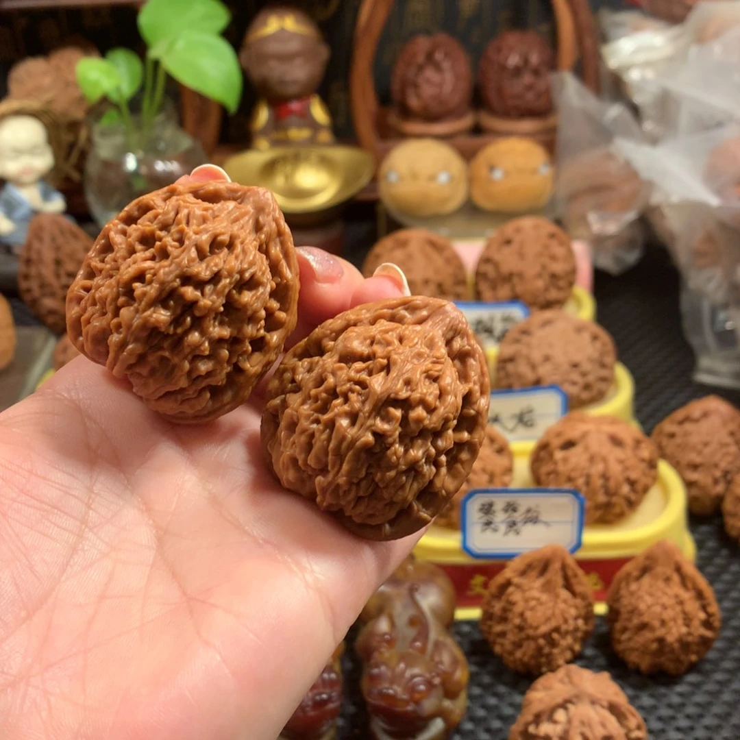 文玩核桃把件粗筋蚂蚁王