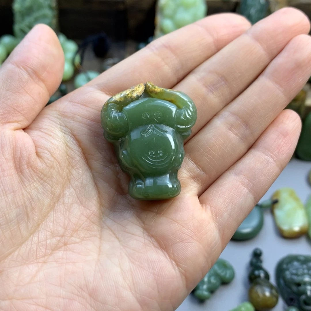 广***林岫岩河磨玉（透闪石质玉）未镶嵌珠宝奇石