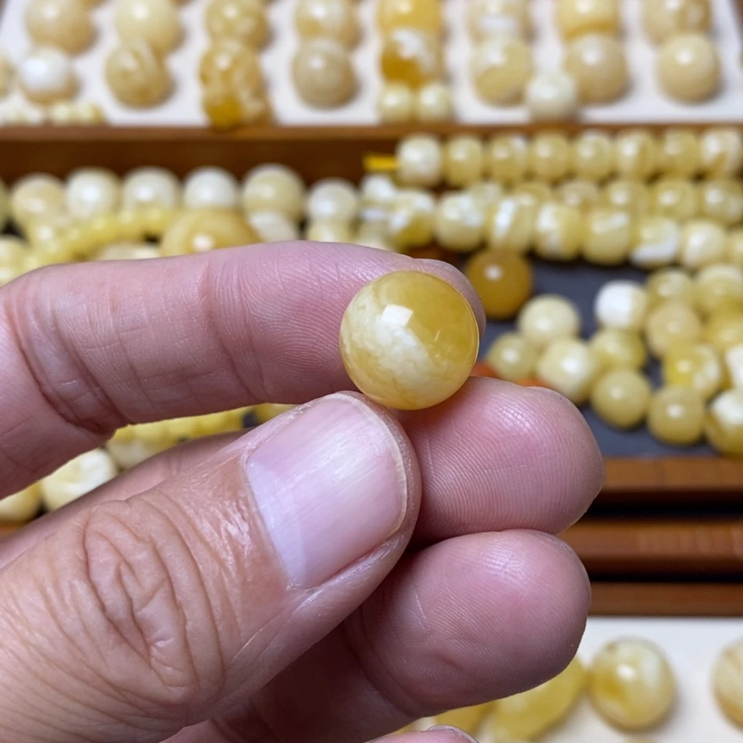 未镶嵌蜜蜡琥珀画H***s