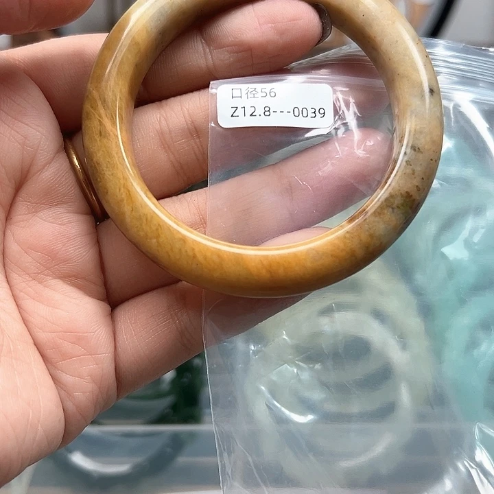 合金蛇纹石玉手镯