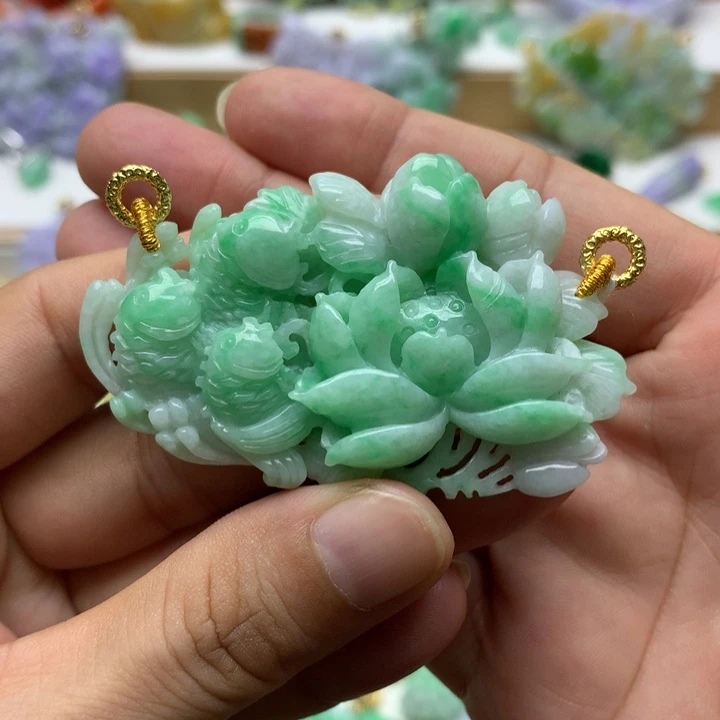 颈饰未镶嵌翡翠翡翠
