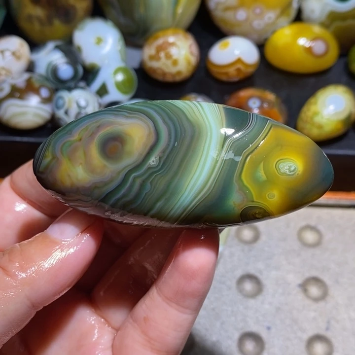 未镶嵌玛瑙/玉髓珠宝半成品48