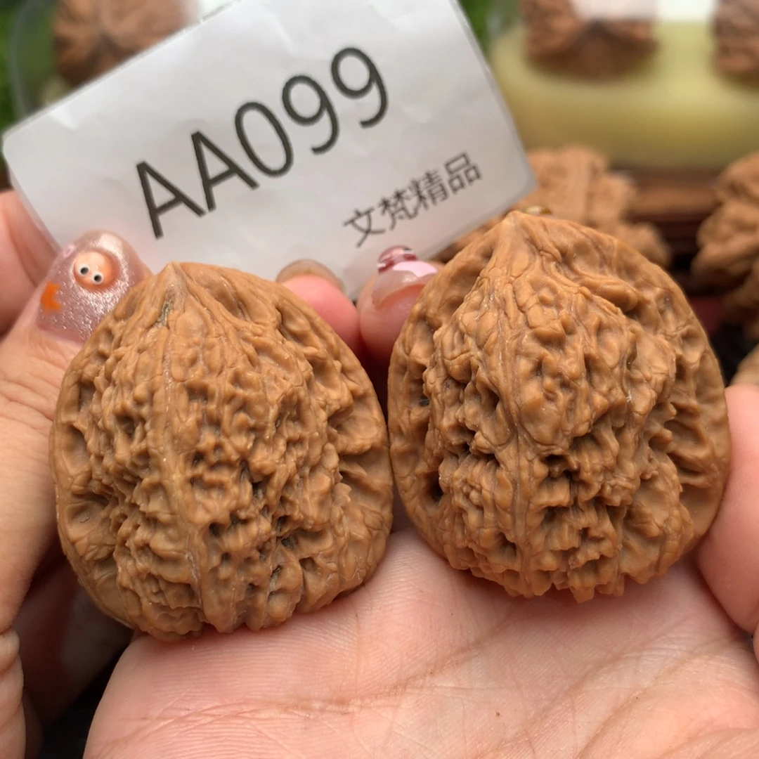 文玩核桃把件全品南疆石38