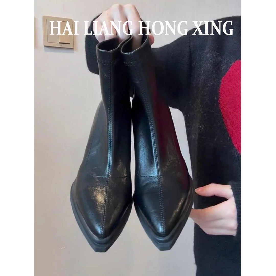 法式方头复古尖头高跟短靴女秋冬厚底马丁靴后拉链粗跟瘦瘦靴百搭