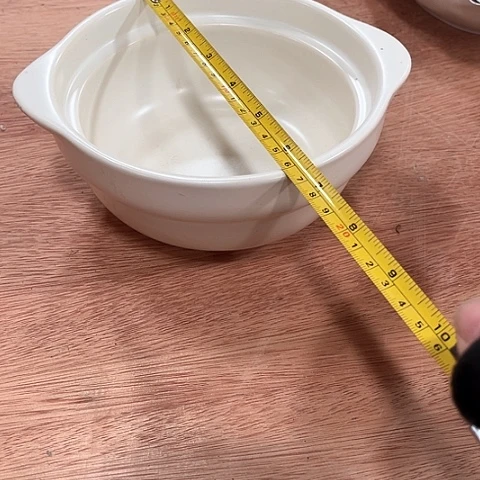 微瑕，明火，口径16，高6变形针孔拖釉白