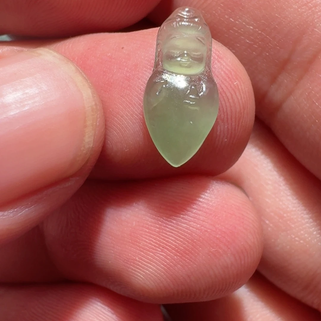 翡翠未镶嵌颈饰天然翡翠佛