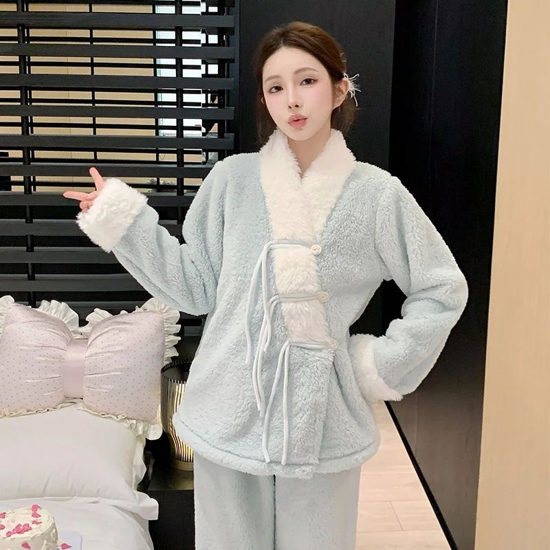 秋冬新款甜美珊瑚绒新中式睡衣女款加绒加保暖厚家居服套装可外穿