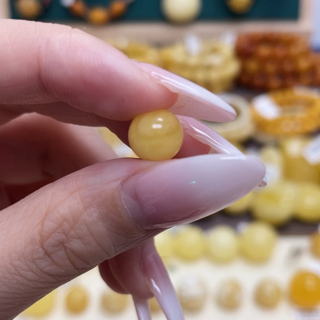 蜜蜡未镶嵌珠宝奇石9mm瑕疵