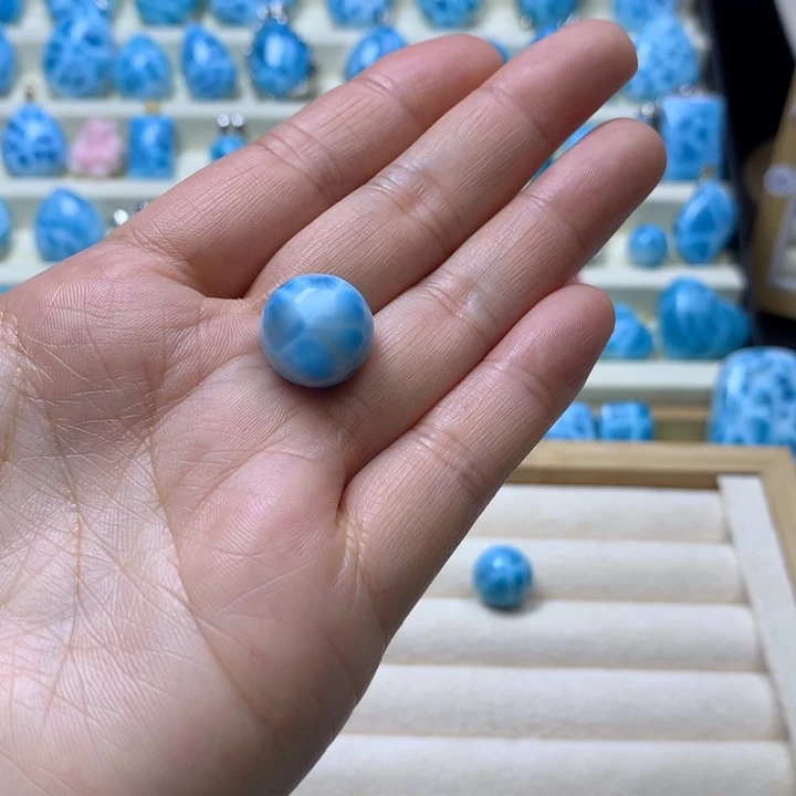 针钠钙石（海纹石）未镶嵌珠宝半成品B****?