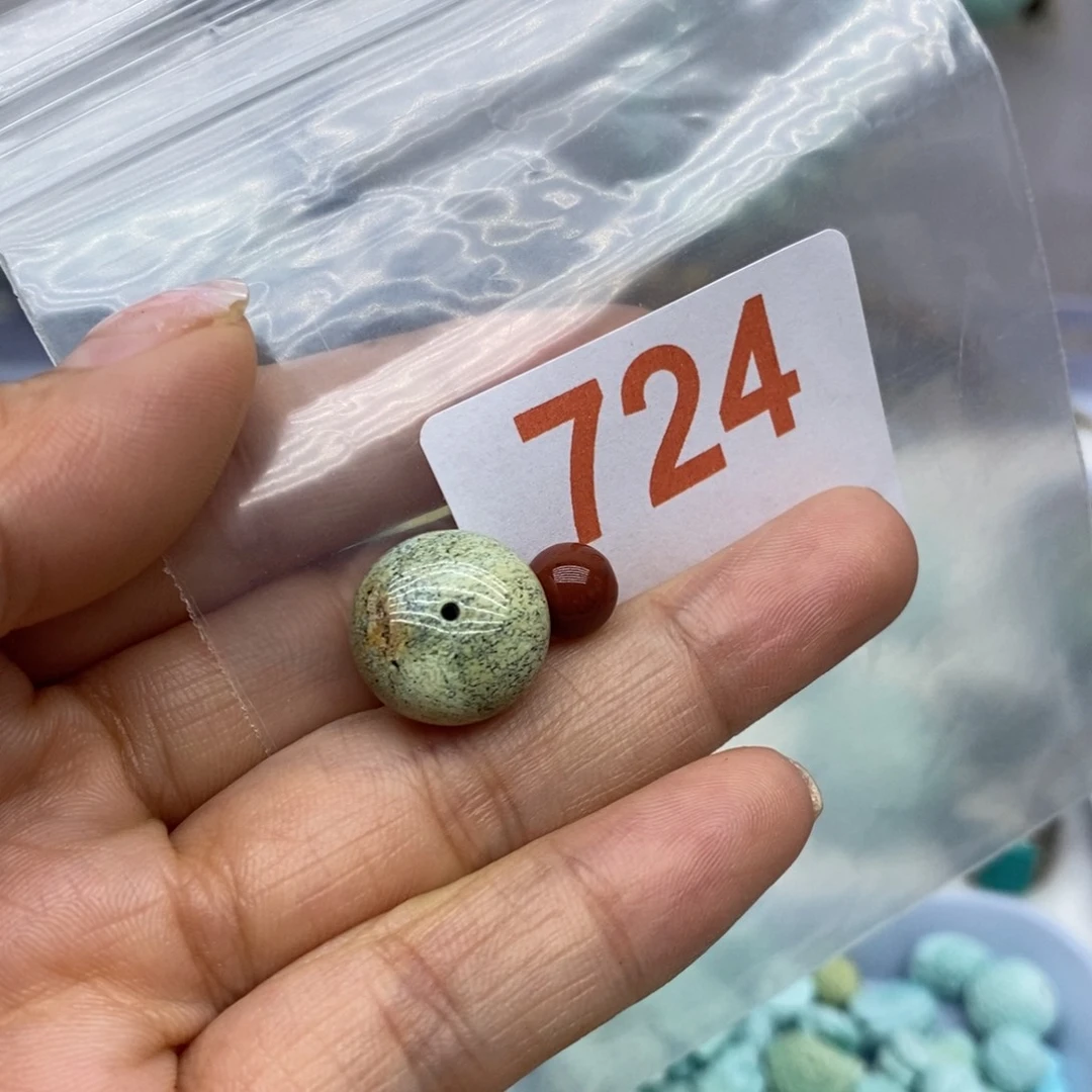 未镶嵌南红玛瑙珠宝奇石