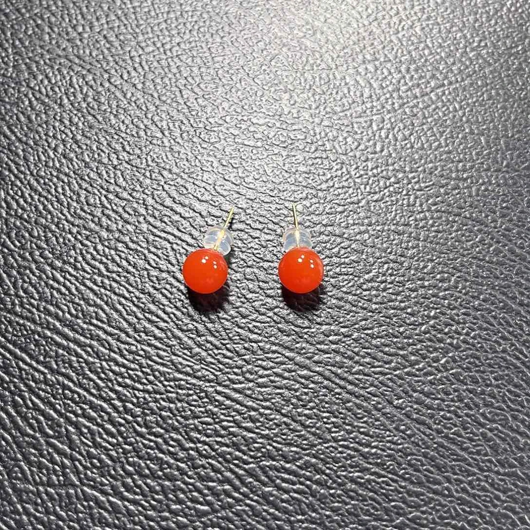 南红玛瑙耳钉18K金镶嵌大黑洞8➕