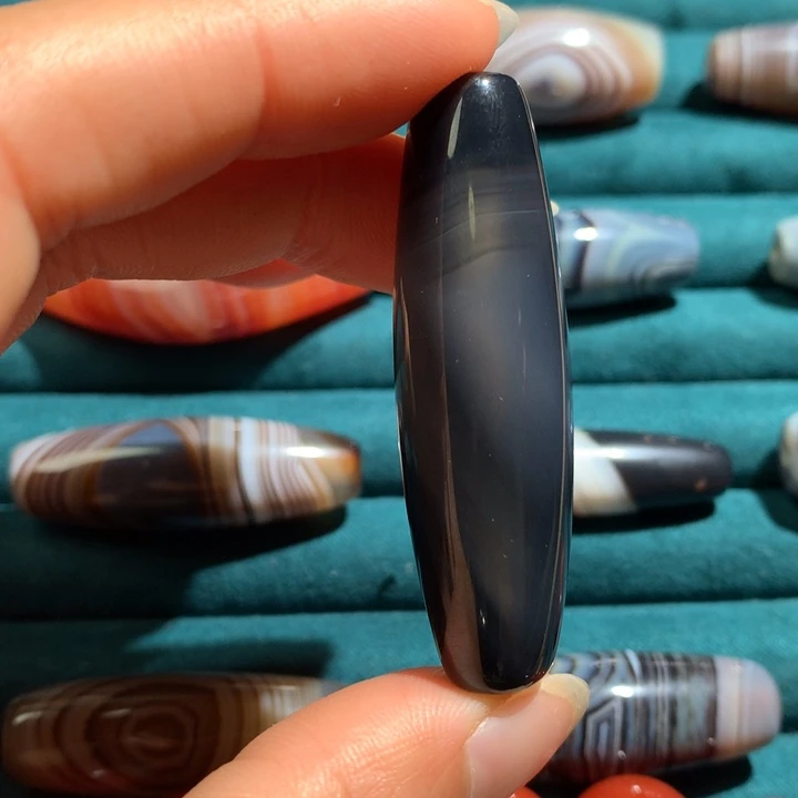 未镶嵌玛瑙/玉髓珠宝奇石