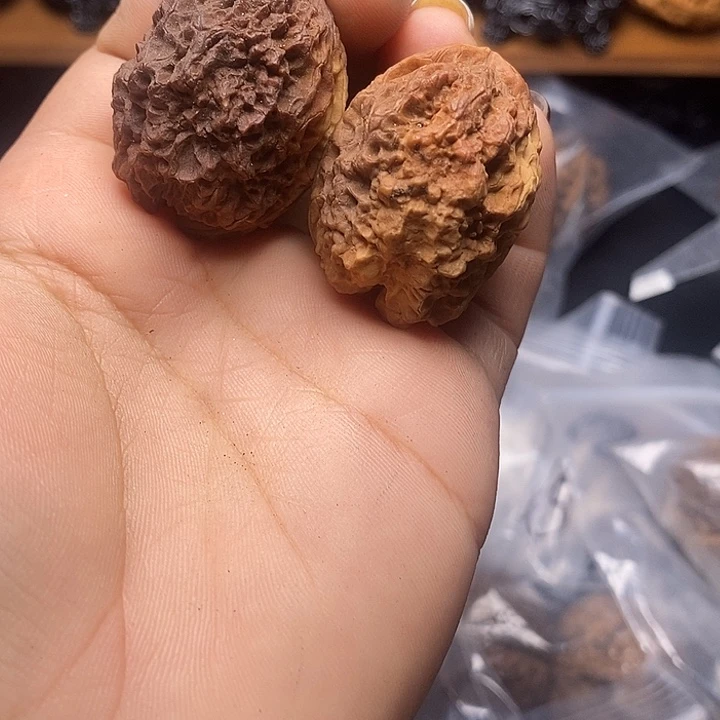 文玩核桃把件     66