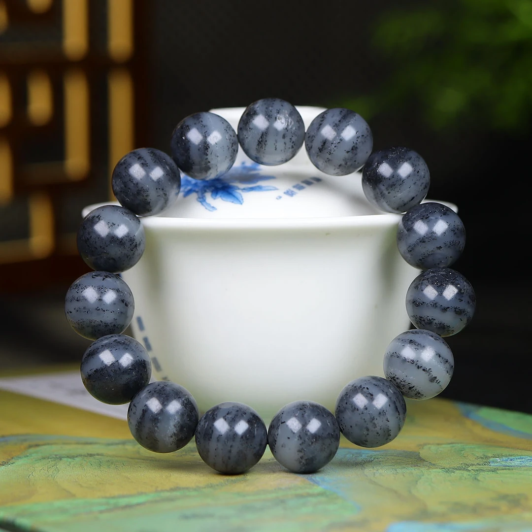 110937和田玉青花圆珠手串