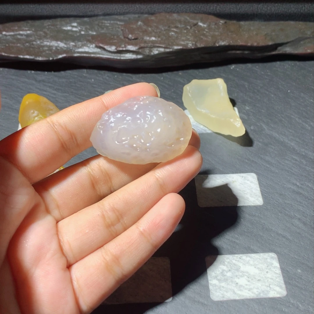 玛瑙/玉髓原石未镶嵌