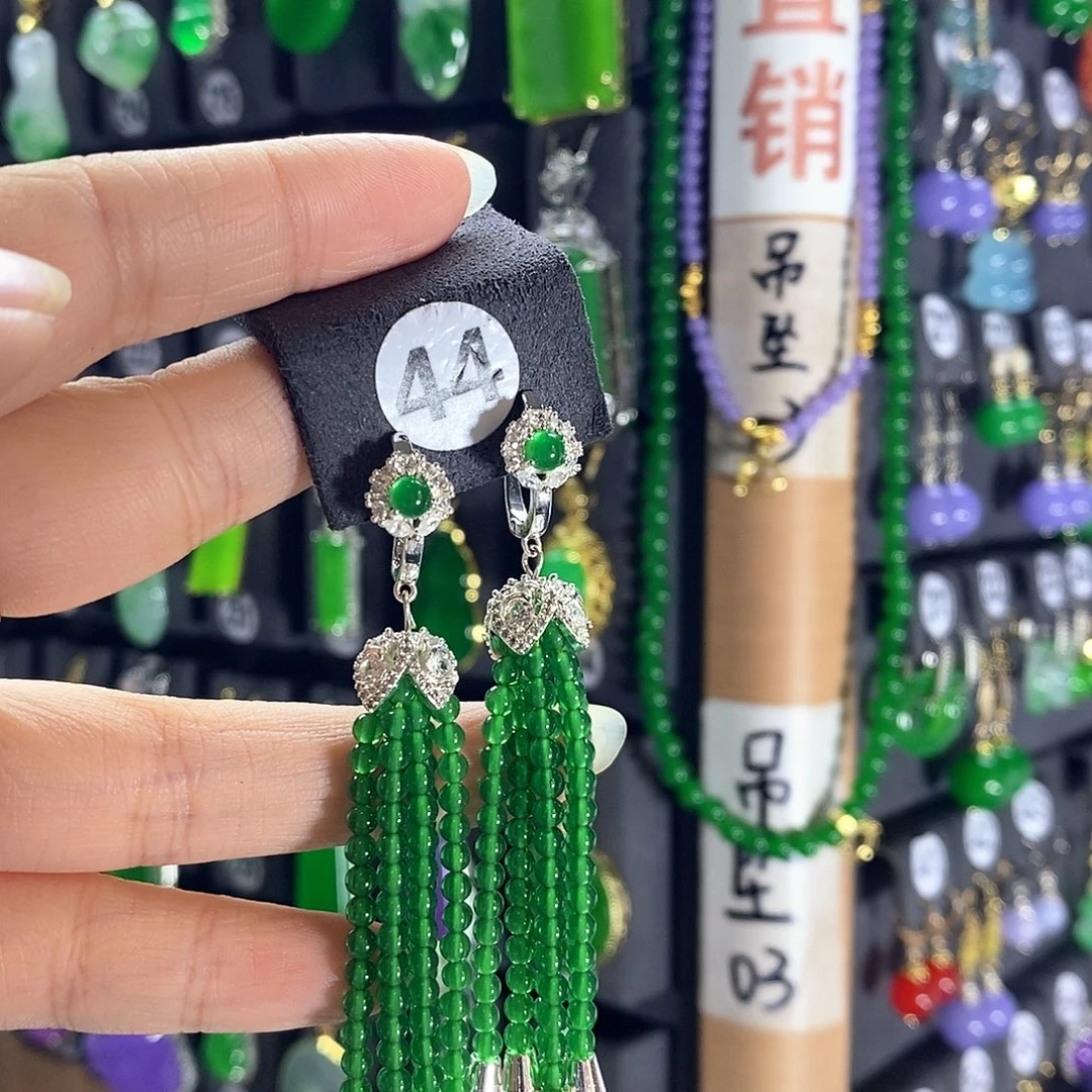 银S925镶嵌翡翠耳饰44