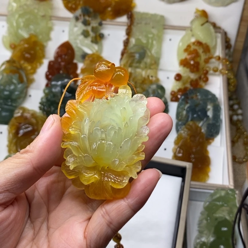 【闪购商品】未镶嵌蛇纹石玉颈饰许*