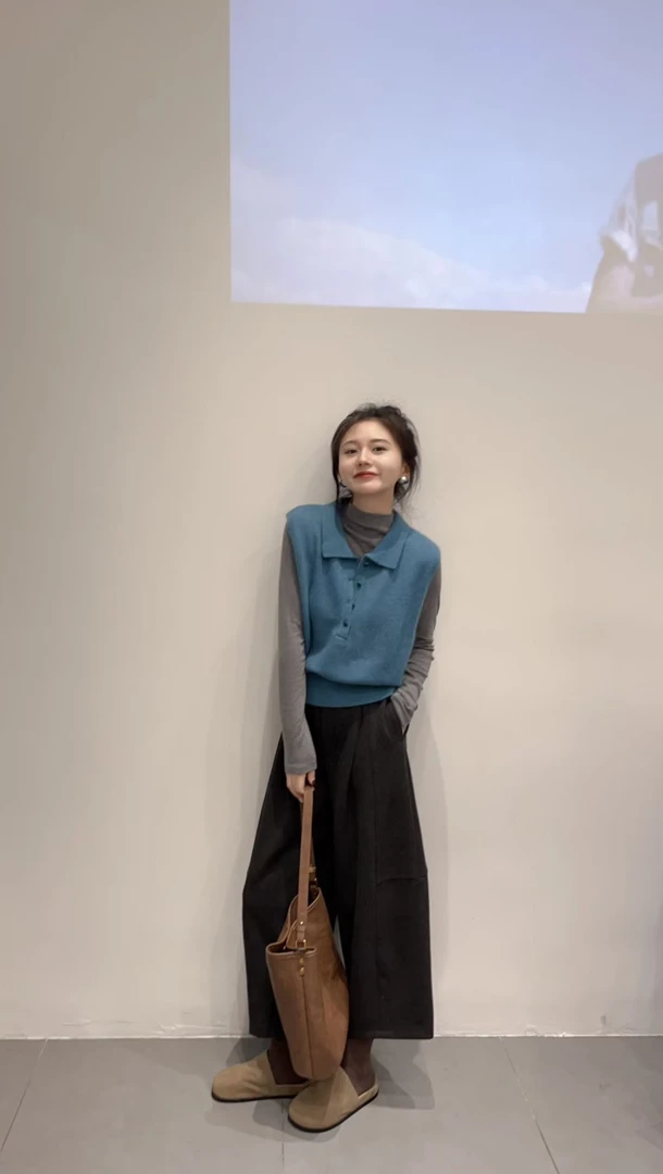 2025新款秋季韩系松弛感无袖马甲叠穿打底衫上衣百搭休闲裤三件套