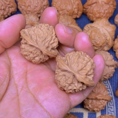 【闪购商品】文玩核桃吊坠刚*秦闷38