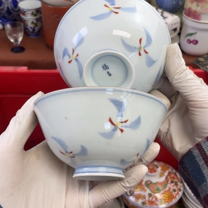 他家瓷器真美…开播了
