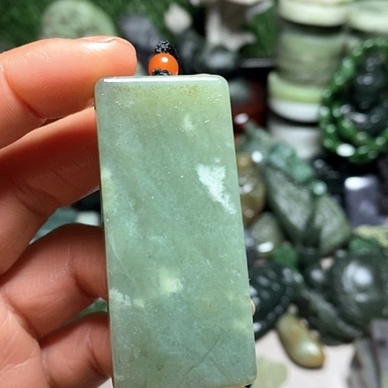 未镶嵌和田玉（糖玉）珠宝半成品