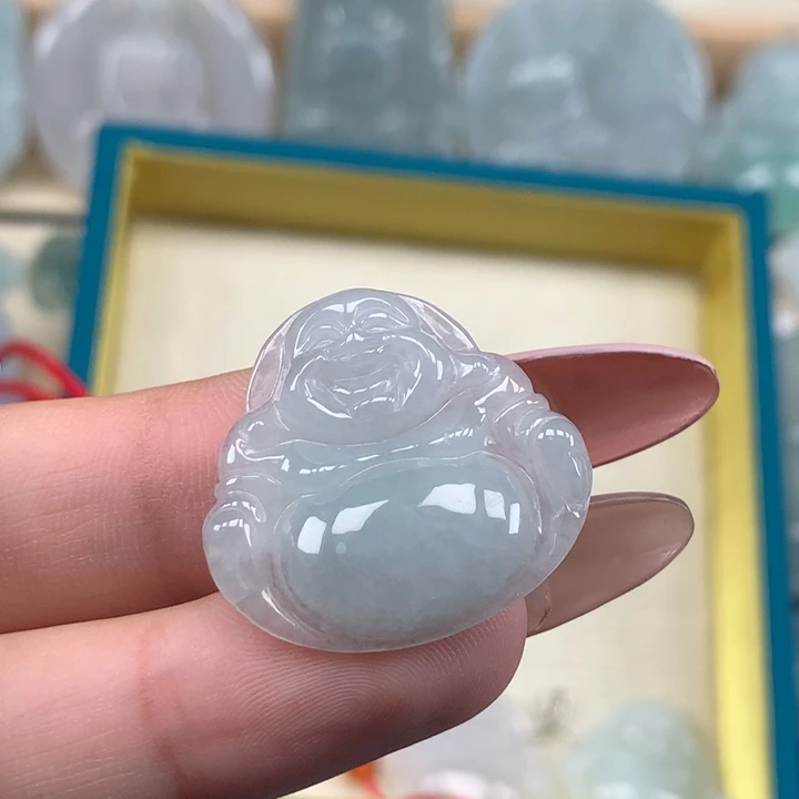 颈饰未镶嵌翡翠佛公