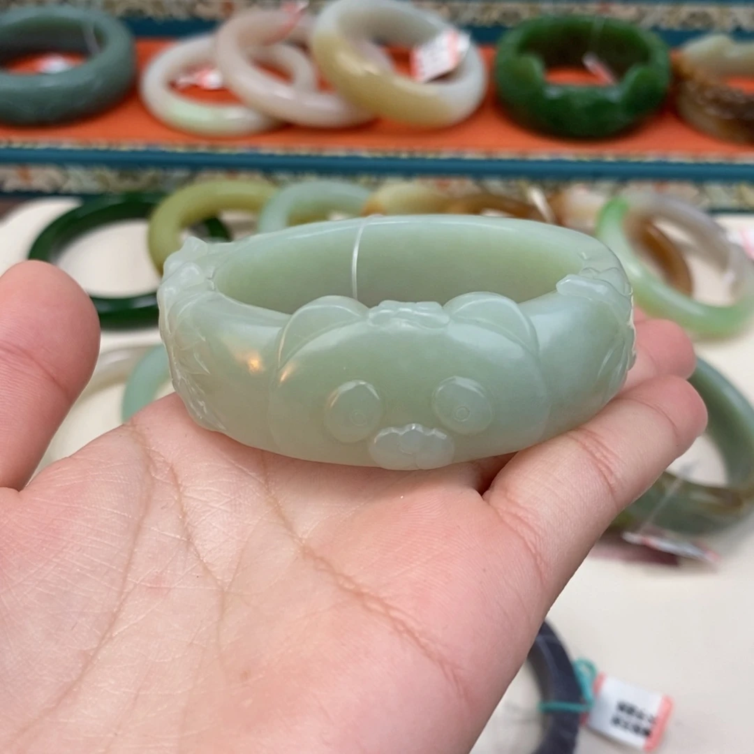 和田玉未镶嵌手镯手镯 54.3