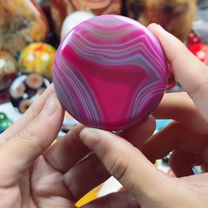 玛瑙/玉髓未镶嵌珠宝奇石